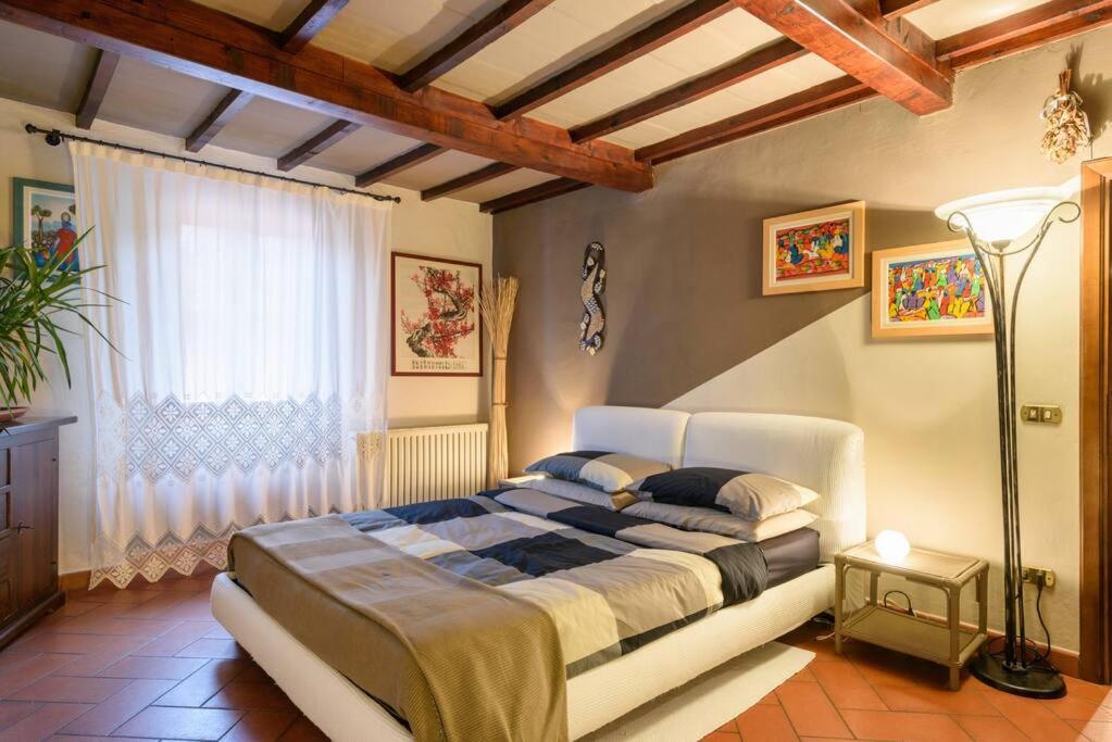 Villa "Corte De' Baldi" Ortignano Raggiolo Екстериор снимка